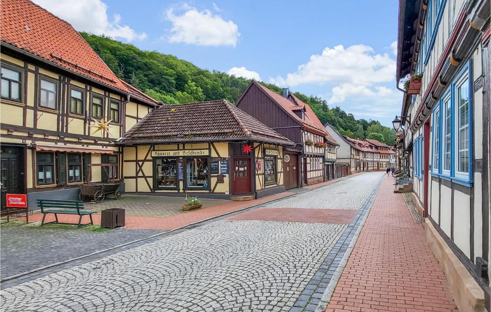 Gorgeous Apartment In Stolberg With Kitchen Exteriör bild